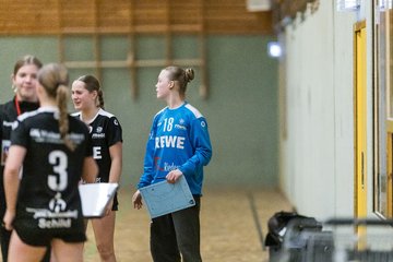 Bild 158 - wCJ SV Henstedt Ulzburg - HSG Herzhorn/Kollmar/Neuendorf : Ergebnis: 35:29